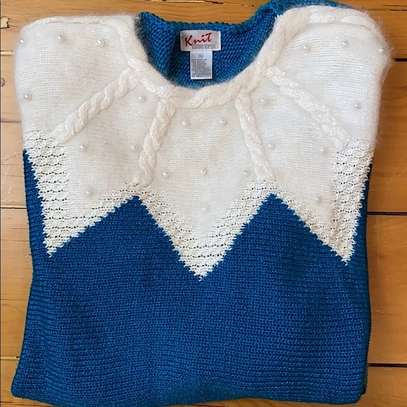 Vintage Knit Concepts sweater, like new. - Picture 2 of 5
